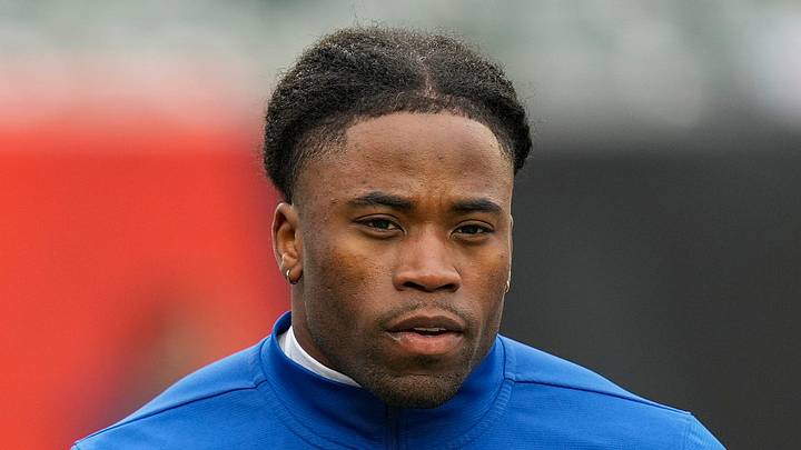 Former Indianapolis Colts cornerback Kenny Moore II takes the field Former Indianapolis Colts cornerback Kenny Moore II takes the field