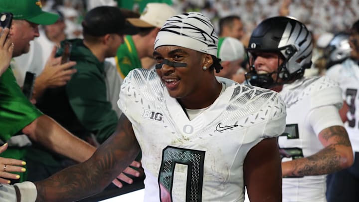 Sep 27, 2025; University Park, Pennsylvania, USA; Oregon Ducks running back Jordon Davison (0) reacts after defeating the Penn State Nittany Lions at Beaver Stadium. Mandatory Credit: Matthew O'Haren-Imagn Images Sep 27, 2025; University Park, Pennsylvania, USA; Oregon Ducks running back Jordon Davison (0) reacts after defeating the Penn State Nittany Lions at Beaver Stadium. Mandatory Credit: Matthew O'Haren-Imagn Images