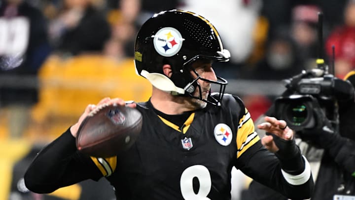 Jan 12, 2026; Pittsburgh, PA, USA; Pittsburgh Steelers quarterback Aaron Rodgers (8) warms up before an AFC Wild Card Round game against the Houston Texans at Acrisure Stadium. Mandatory Credit: Barry Reeger-Imagn Images