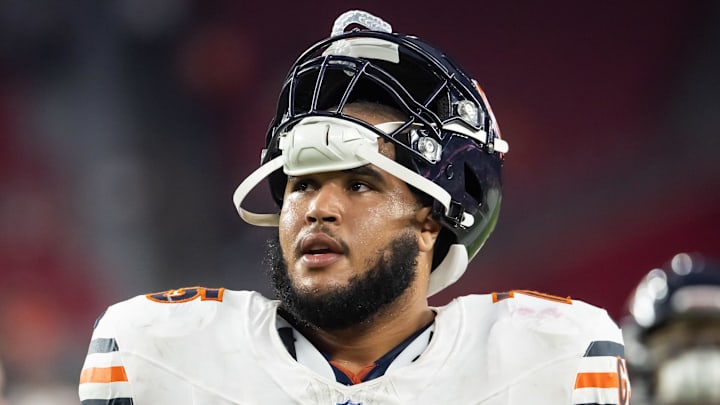 Chicago Bears offensive tackle Larry Borom (75).