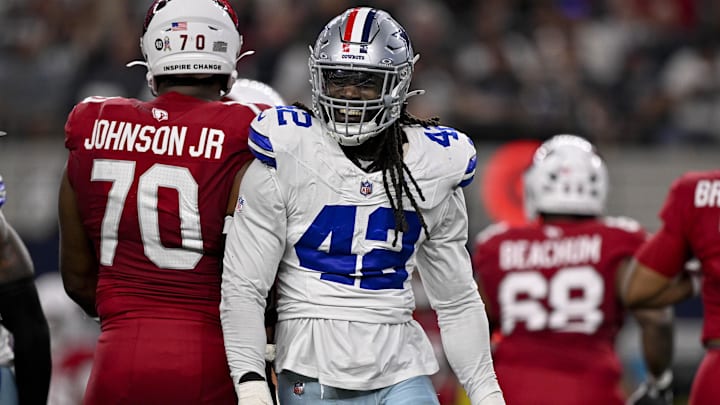 Dallas Cowboys defensive end Jadeveon Clowney celebrates after he sacks Arizona Cardinals quarterback Jacoby Brissett. Dallas Cowboys defensive end Jadeveon Clowney celebrates after he sacks Arizona Cardinals quarterback Jacoby Brissett.