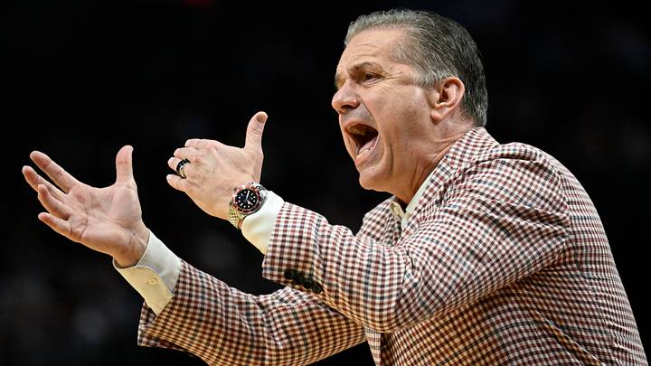 Arkansas Razorbacks head coach John Calipari in the first half against the High Point Panthers during a second round game of the men's 2026 NCAA Tournament at Moda Center.