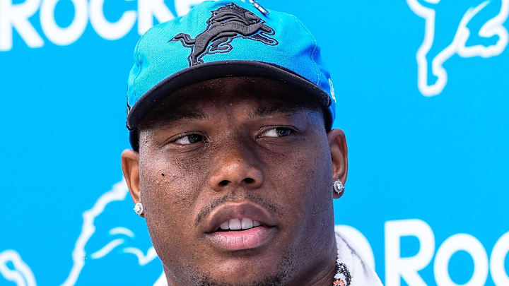 Detroit Lions running back David Montgomery (5) answers a question after practice during training camp 