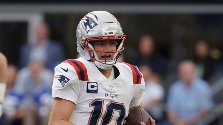New England Patriots quarterback Drake Maye 