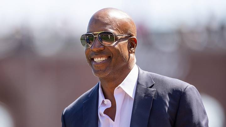 San Francisco, California, USA; San Francisco Giants legend Barry Bonds smiles before the MLB game between the San Diego Padres and San Francisco Giants at Oracle Park. Mandatory Credit: Bob Kupbens-Imagn Images San Francisco, California, USA; San Francisco Giants legend Barry Bonds smiles before the MLB game between the San Diego Padres and San Francisco Giants at Oracle Park. Mandatory Credit: Bob Kupbens-Imagn Images