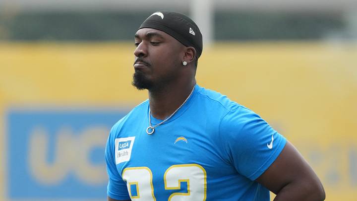 May 11, 2026; El Segundo, CA, USA; Los Angeles Chargers defensive lineman Justin Eboigbe (92) during offseason workouts at The Bolt. Mandatory Credit: Kirby Lee-Imagn Images