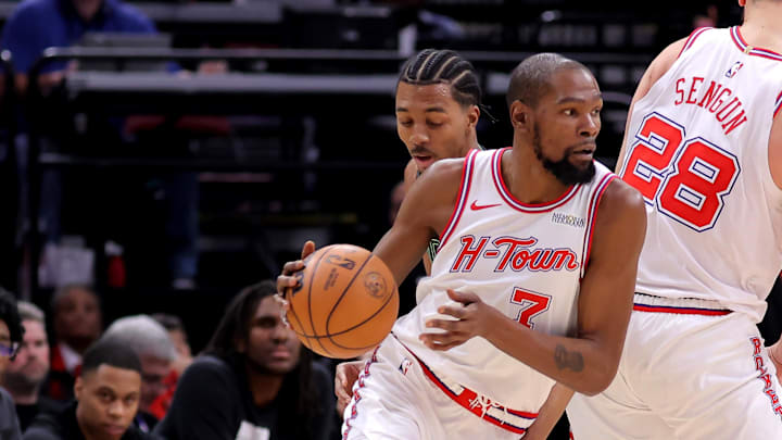 Jan 18, 2026; Houston, Texas, USA; Houston Rockets forward Kevin Durant (7) dribbles against the New Orleans Pelicans during the third quarter at Toyota Center. Mandatory Credit: Erik Williams-Imagn Images