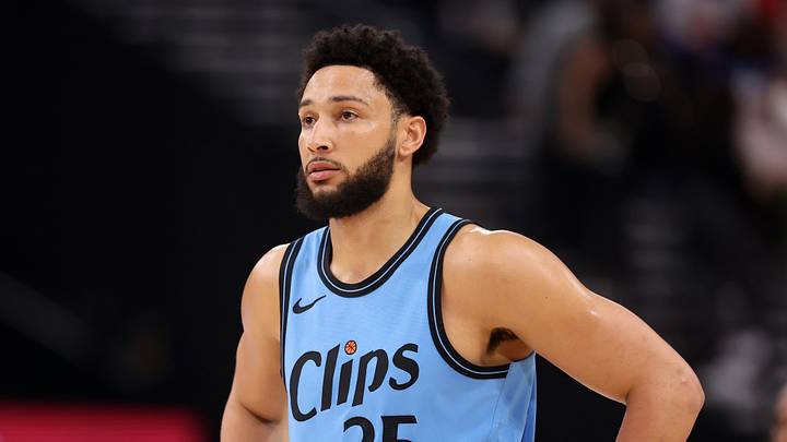 Apr 5, 2025; Inglewood, California, USA; Los Angeles Clippers guard Ben Simmons (25) looks on during the first half against the Dallas Mavericks at Intuit Dome. Mandatory Credit: Kiyoshi Mio-Imagn Images Apr 5, 2025; Inglewood, California, USA; Los Angeles Clippers guard Ben Simmons (25) looks on during the first half against the Dallas Mavericks at Intuit Dome. Mandatory Credit: Kiyoshi Mio-Imagn Images