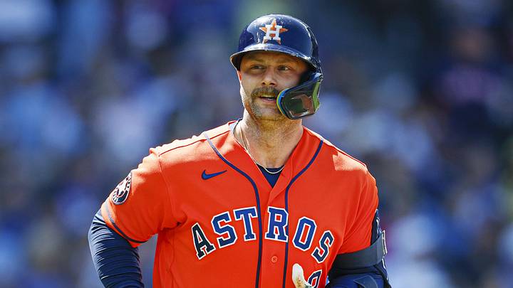 Houston Astros first baseman Christian Walker (8) rounds the bases 