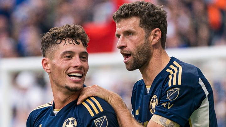 Sebastian Berhalter (left) and Thomas Müller (right) helped extend Vancouver’s unbeaten streak to 10 games. 