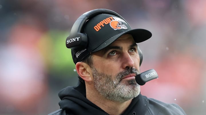 Cleveland Browns head coach Kevin Stefanski looks on against the Tennessee Titans.
