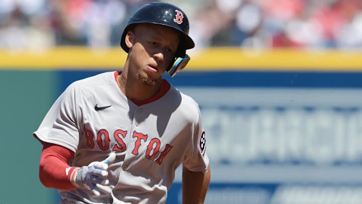 Boston Red Sox second baseman Kristian Campbell (28) advances to third during the second inning against the Cleveland Guardians at Progressive Field.