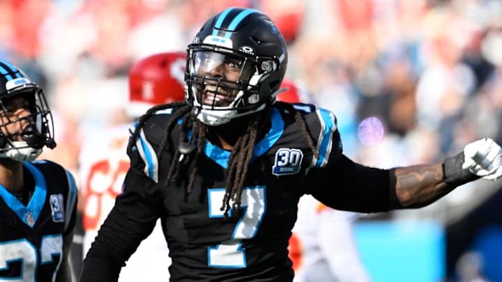 Nov 24, 2024; Charlotte, North Carolina, USA; Carolina Panthers linebacker Jadeveon Clowney (7) reacts after a sack in the second quarter at Bank of America Stadium. Mandatory Credit: Bob Donnan-Imagn Images Nov 24, 2024; Charlotte, North Carolina, USA; Carolina Panthers linebacker Jadeveon Clowney (7) reacts after a sack in the second quarter at Bank of America Stadium. Mandatory Credit: Bob Donnan-Imagn Images
