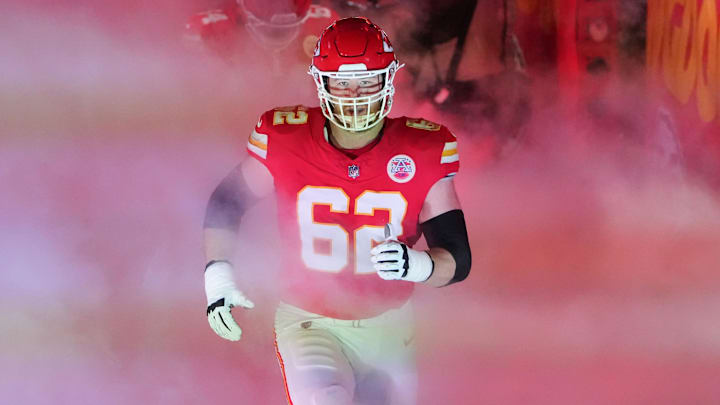 Nov 4, 2024; Kansas City, Missouri, USA; Kansas City Chiefs guard Joe Thuney (62) is introduced against the Tampa Bay Buccaneers prior to a game at GEHA Field at Arrowhead Stadium. Mandatory Credit: Denny Medley-Imagn Images