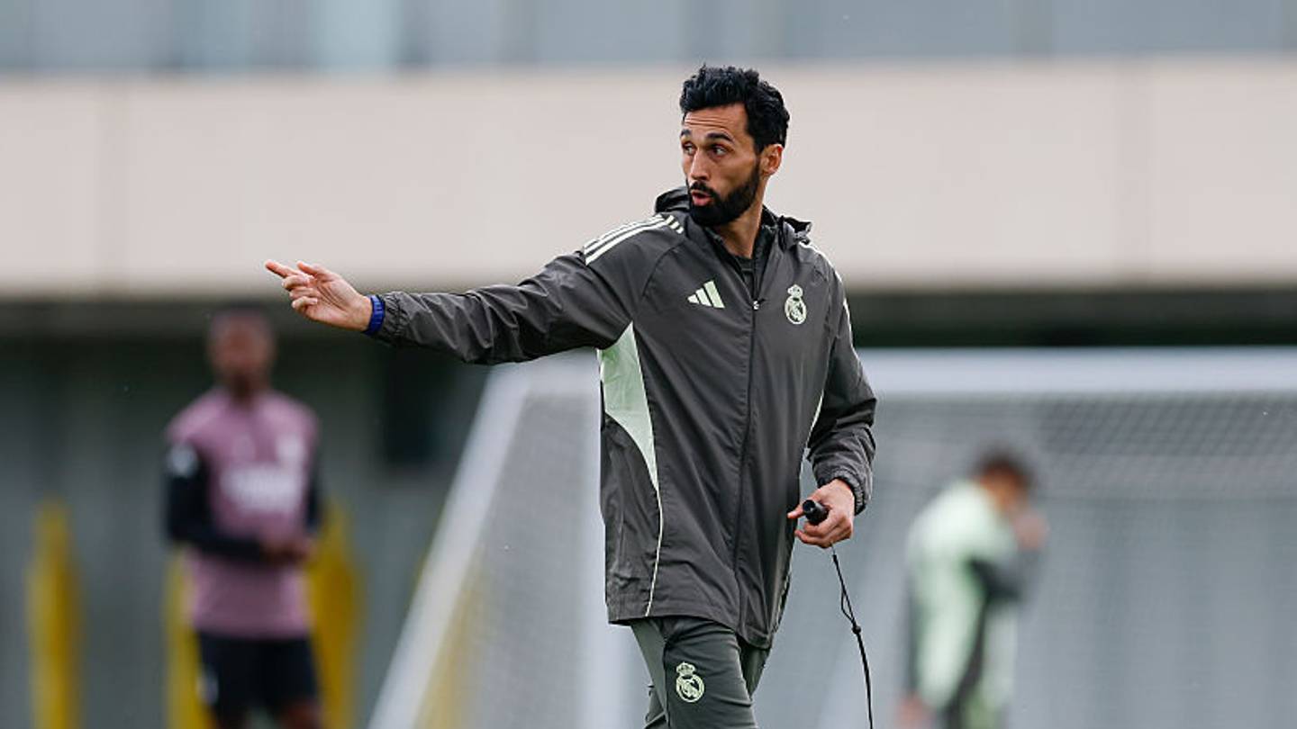 Mbappe Commitment, Perez Rant, ‘Rock Bottom’—Alvaro Arbeloa Reacts to Wild Week at Real Madrid