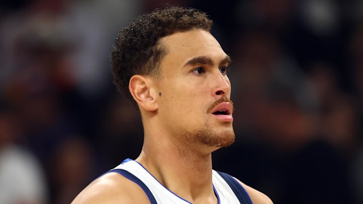 Dallas Mavericks, Dwight Powell