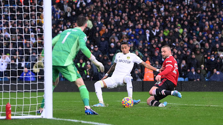 Man Utd threw away a 2-0 lead against Leeds Man Utd threw away a 2-0 lead against Leeds