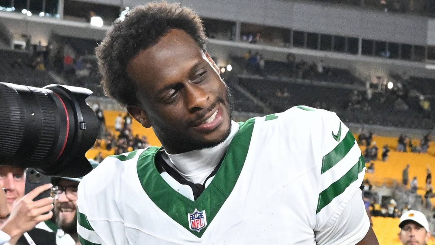 The Success of Geno Smith's Jets Return Will Hinge on Breaking One Bad Habit