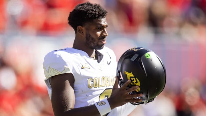 Shedeur Sanders gave everyone a glimpse behind the curtain in announcing his career moves