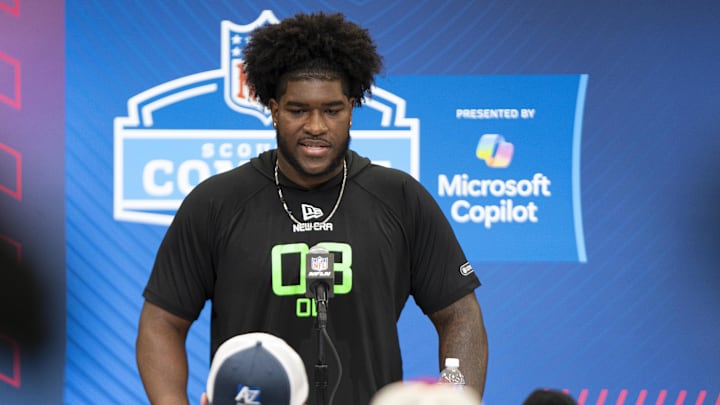 University of Alabama offensive lineman Tyler Booker (OL03)