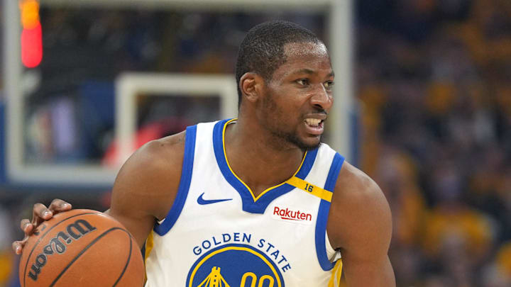 Apr 26, 2025; San Francisco, California, USA; Golden State Warriors forward Jonathan Kuminga (00) dribbles against the Houston Rockets during the first quarter of game three of first round for the 2024 NBA Playoffs at Chase Center. Mandatory Credit: Darren Yamashita-Imagn Images Apr 26, 2025; San Francisco, California, USA; Golden State Warriors forward Jonathan Kuminga (00) dribbles against the Houston Rockets during the first quarter of game three of first round for the 2024 NBA Playoffs at Chase Center. Mandatory Credit: Darren Yamashita-Imagn Images