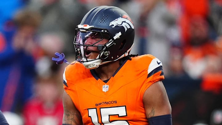 Denver Broncos linebacker Nik Bonitto and his teammates will host the Giants in Week 7.
