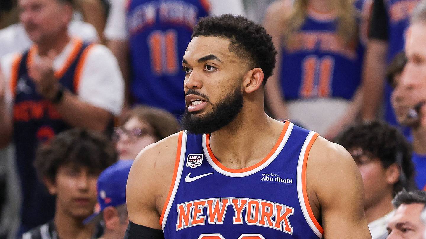 Karl-Anthony Towns extension is distracting from the real Knicks problem