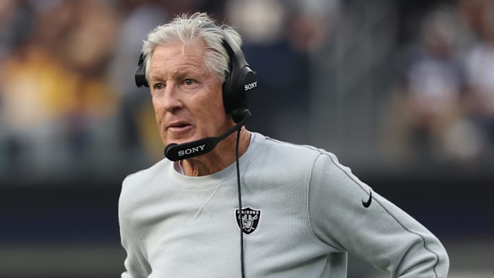 Nov 30, 2025; Inglewood, California, USA; Las Vegas Raiders head coach Pete Carroll during the first half at SoFi Stadium. Mandatory Credit: Kiyoshi Mio-Imagn Images