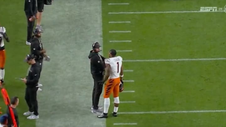 Bengals receivers Ja'Marr Chase spoke to head coach Zac Taylor on the sideline during their loss to the Broncos.