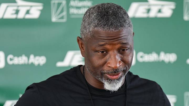 New York Jets head coach Aaron Glenn New York Jets head coach Aaron Glenn
