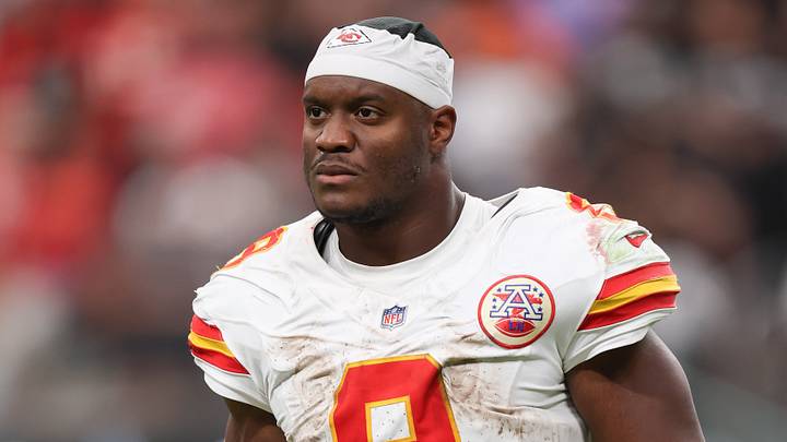 Kansas City Chiefs running back Kenneth Walker walks off the field during the game against the Las Vegas Raiders. Mandatory Credit: David Brytus-Imagn Images Kansas City Chiefs running back Kenneth Walker walks off the field during the game against the Las Vegas Raiders. Mandatory Credit: David Brytus-Imagn Images