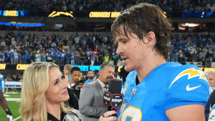 Dec 8, 2025; Inglewood, California, USA; ESPN sideline reporter Laura Rutledge (left) interviews Los Angeles Chargers quarterback Justin Herbert (10) after the game against the Philadelphia Eagles at SoFi Stadium. Dec 8, 2025; Inglewood, California, USA; ESPN sideline reporter Laura Rutledge (left) interviews Los Angeles Chargers quarterback Justin Herbert (10) after the game against the Philadelphia Eagles at SoFi Stadium.