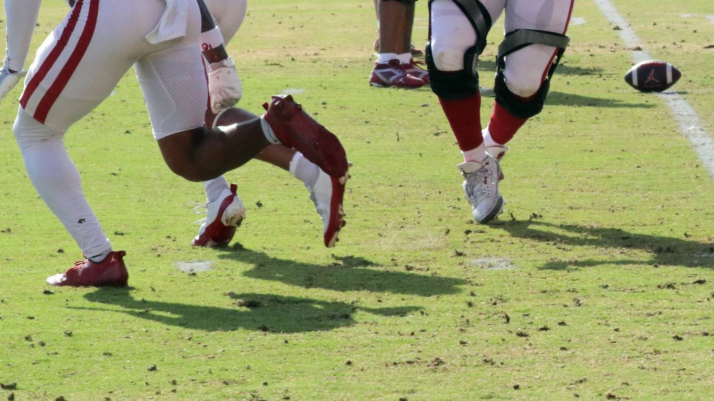 Why Oklahoma DT James Carrington Can Help Sooners as a True Freshman