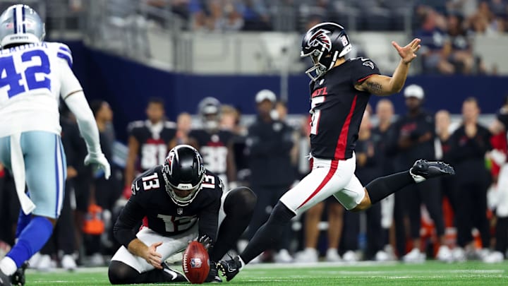 Atlanta Falcons place kicker Younghoe Koo