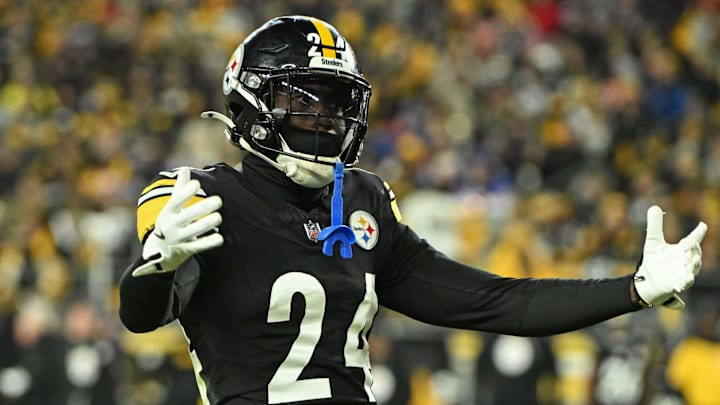 Nov 30, 2025; Pittsburgh, Pennsylvania, USA; Pittsburgh Steelers cornerback Joey Porter Jr. (24) reacts against the Buffalo Bills during the second half at Acrisure Stadium. Mandatory Credit: Barry Reeger-Imagn Images