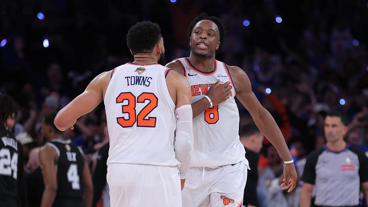 Knicks forward OG Anunoby celebrates with center Karl-Anthony Towns after Anunoby’s tip-in game-winner in Game 4 vs. the Spurs. Knicks forward OG Anunoby celebrates with center Karl-Anthony Towns after Anunoby’s tip-in game-winner in Game 4 vs. the Spurs.