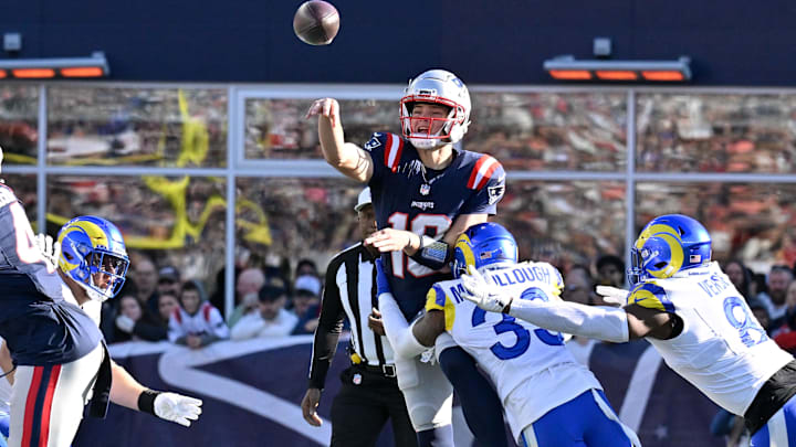 Nov 17, 2024; Foxborough, Massachusetts, USA;  New England Patriots quarterback Drake Maye (10) throws a pass during the first half against the Los Angeles Rams at Gillette Stadium. Mandatory Credit: Eric Canha-Imagn ImagesL