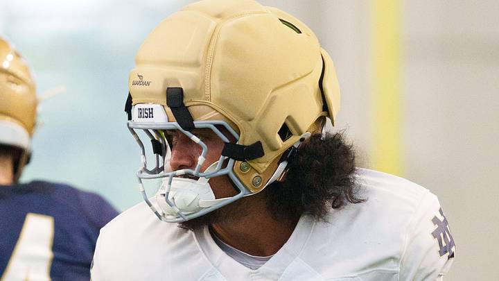 Linebacker Kyngstonn Viliamu-Asa (27) during a Notre Dame football practice at Irish Athletic Center on Sunday, Aug. 16, 2026, in South Bend. Linebacker Kyngstonn Viliamu-Asa (27) during a Notre Dame football practice at Irish Athletic Center on Sunday, Aug. 16, 2026, in South Bend.