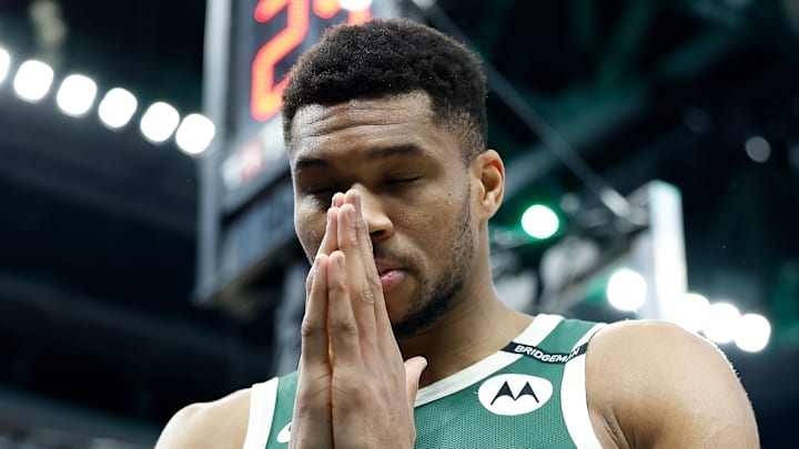 Milwaukee Bucks, Giannis Antetokounmpo, Boston Celtics, Anfernee Simons, NBA Trade Rumors