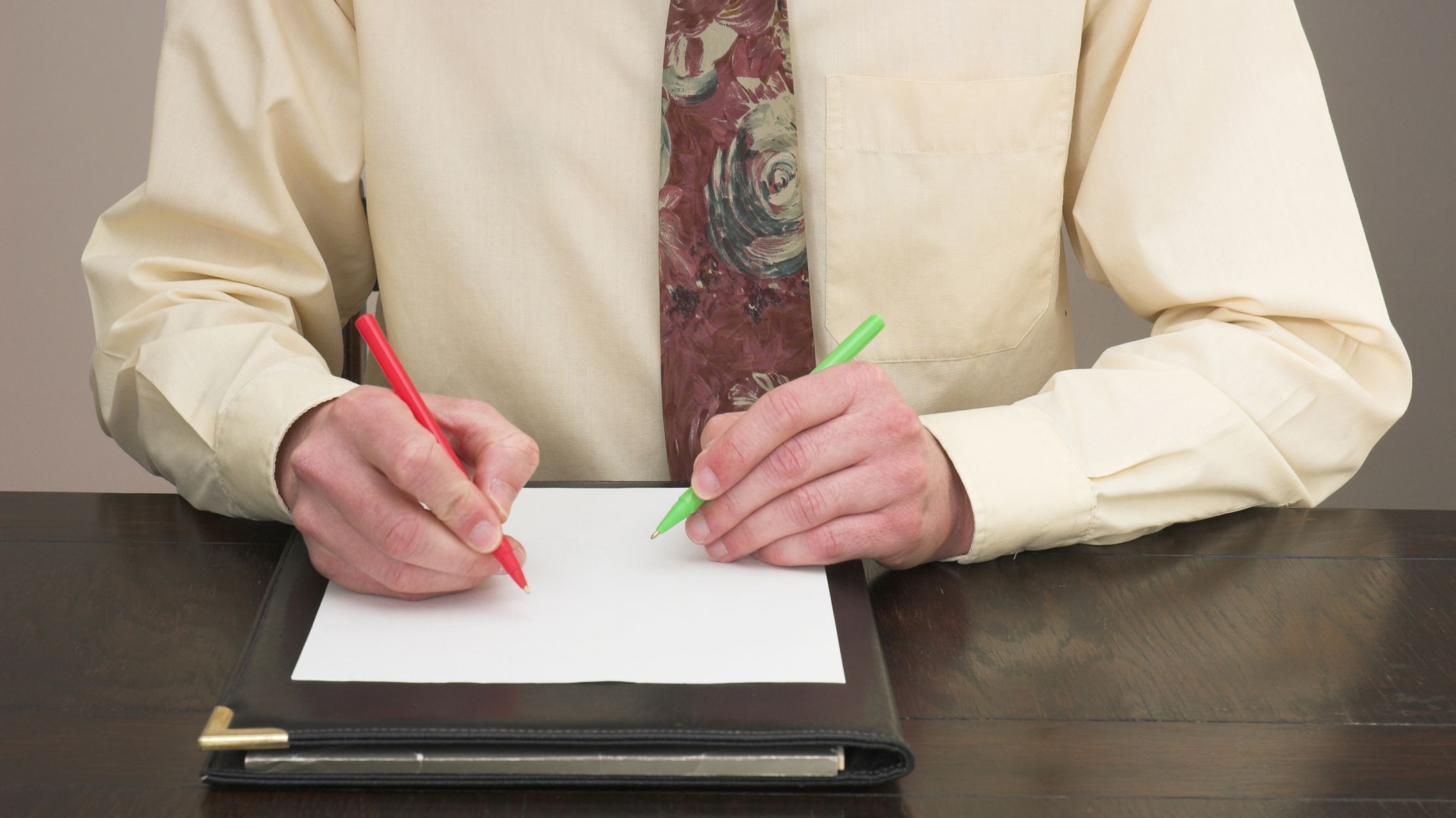 11 Facts About the Ambidextrous | Mental Floss