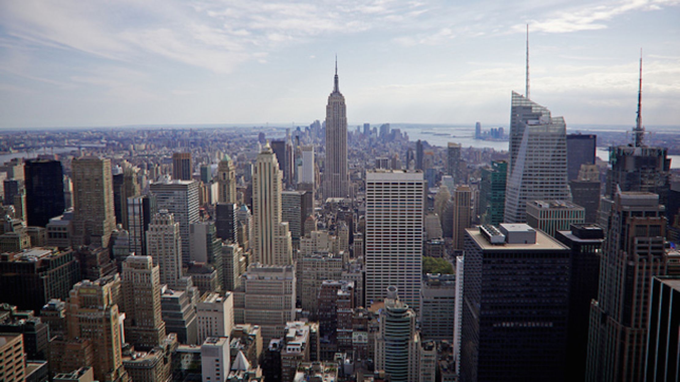 There S A Wire Above Manhattan That You Ve Probably Never Noticed Mental Floss