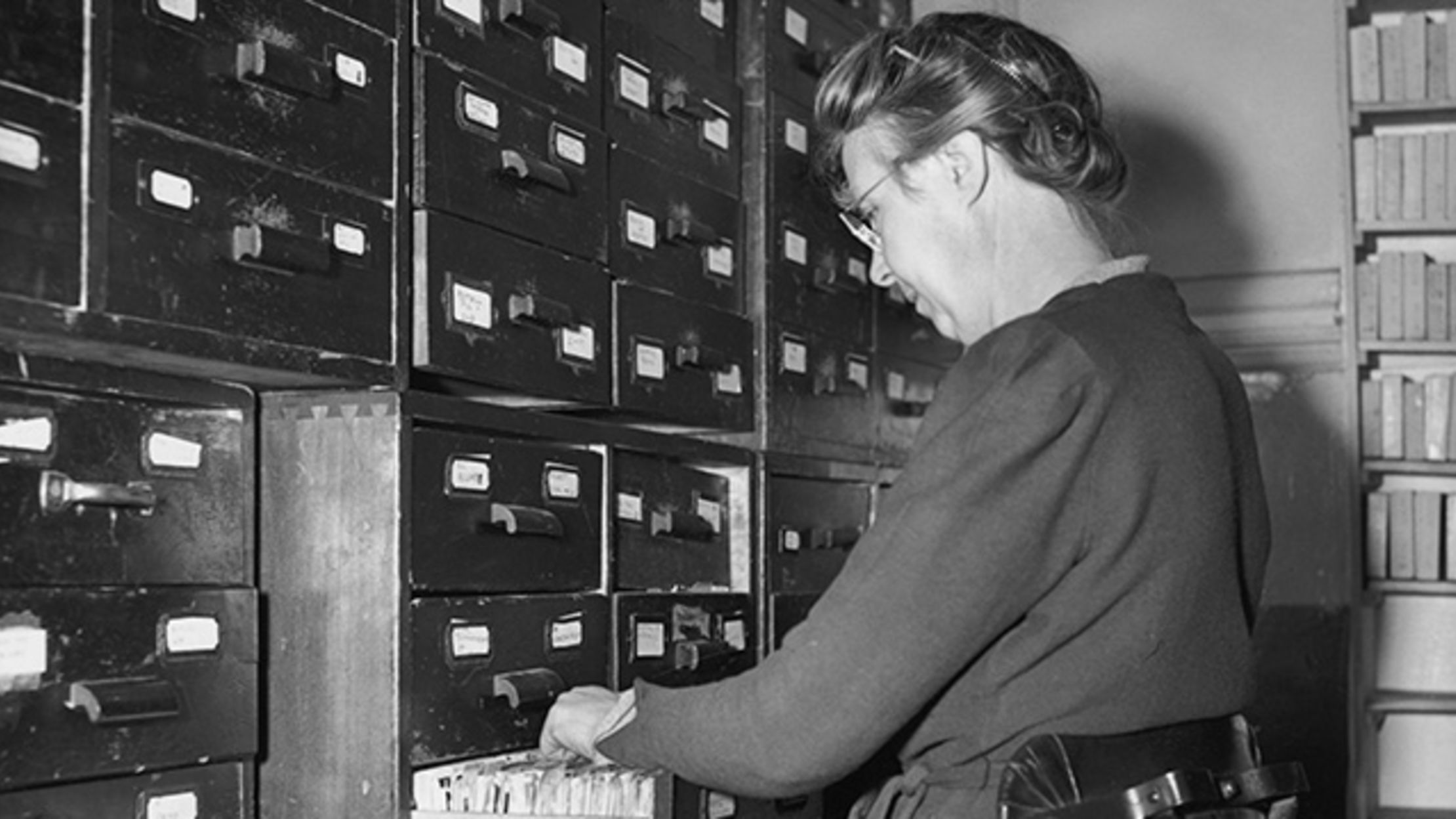 Watch How Libraries Were Organized in 1951 (Card Catalogs!) Mental Floss