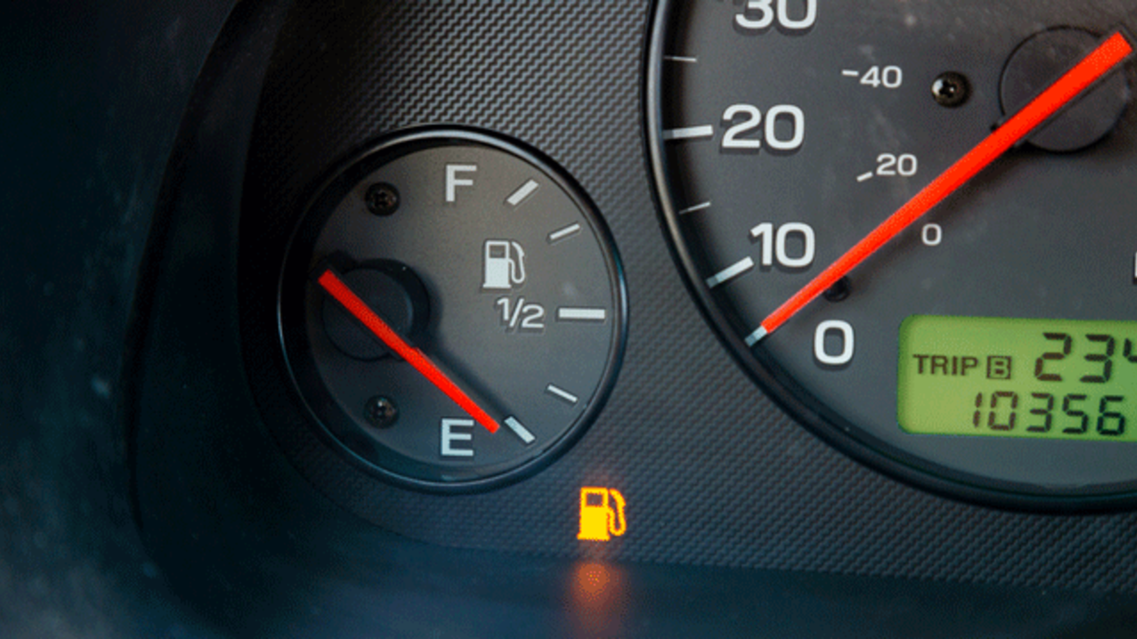 What Your Car’s Low Gas Light Really Means Mental Floss What Your Car’s Low Gas Light Really Means Mental Floss