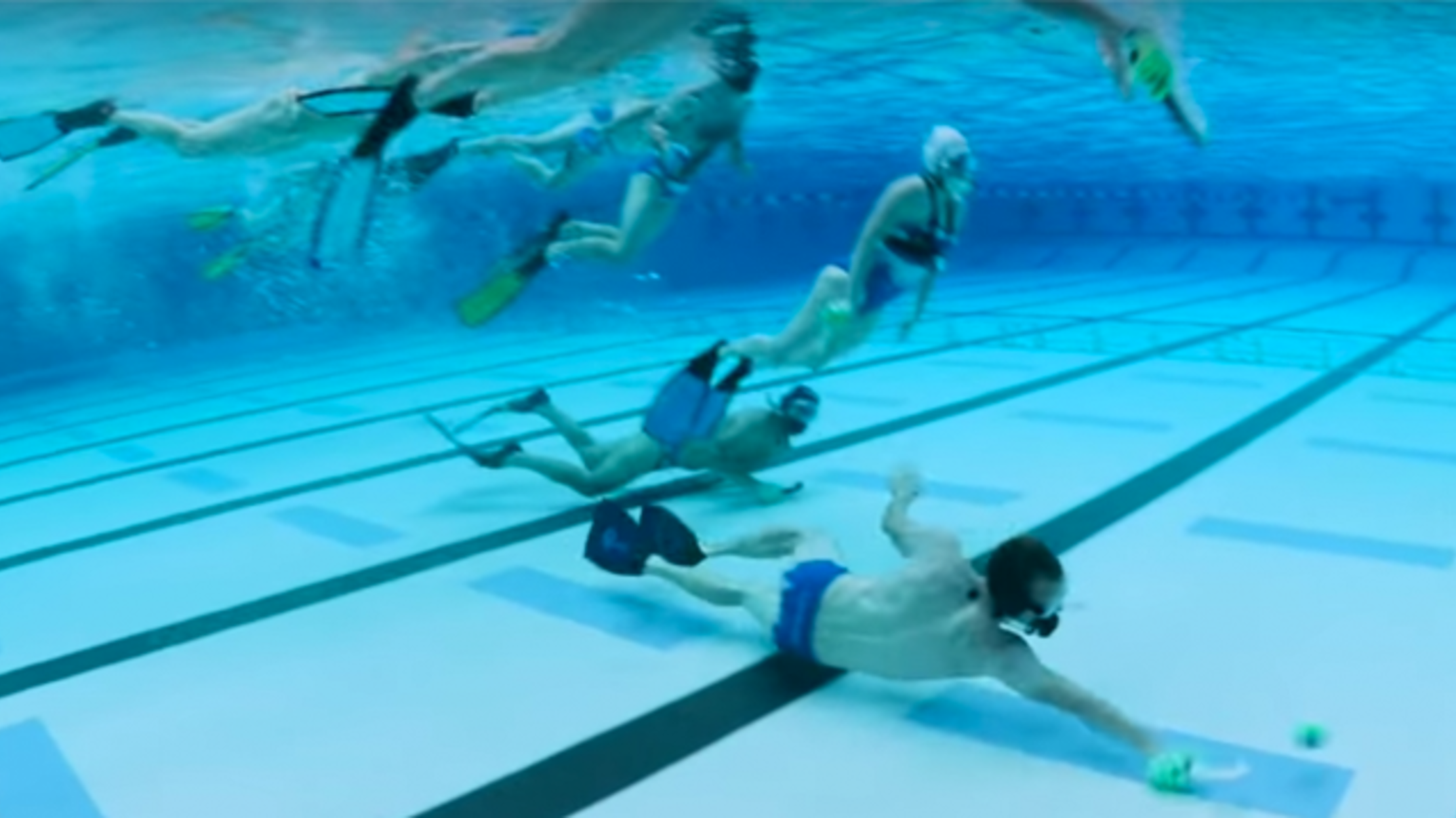 Meet America’s Underwater Hockey Team Mental Floss