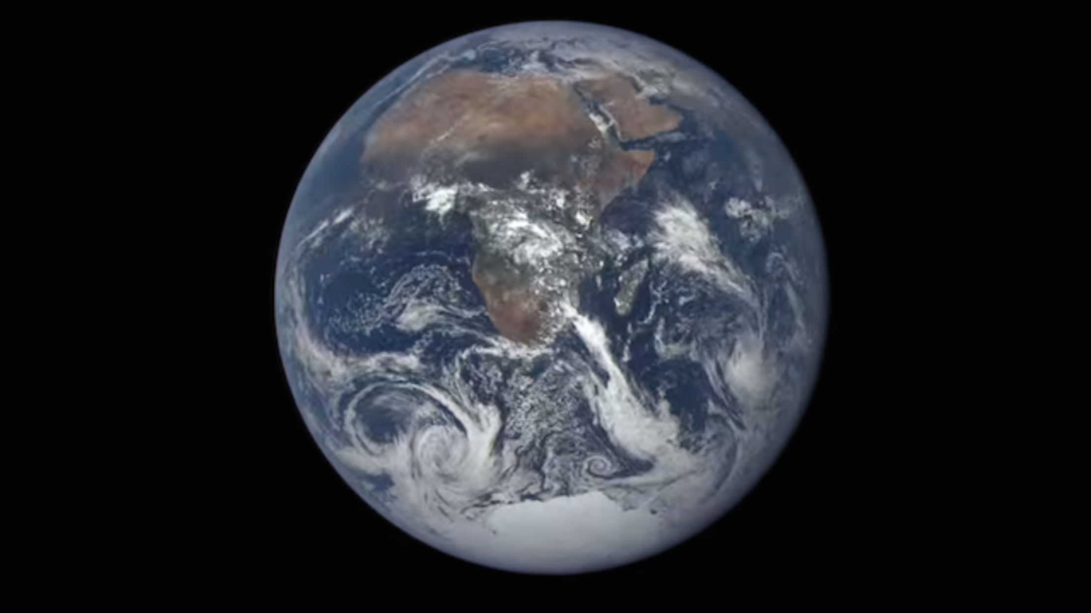NASA Timelapse Shows a Year of Earth As Seen From Space | Mental Floss