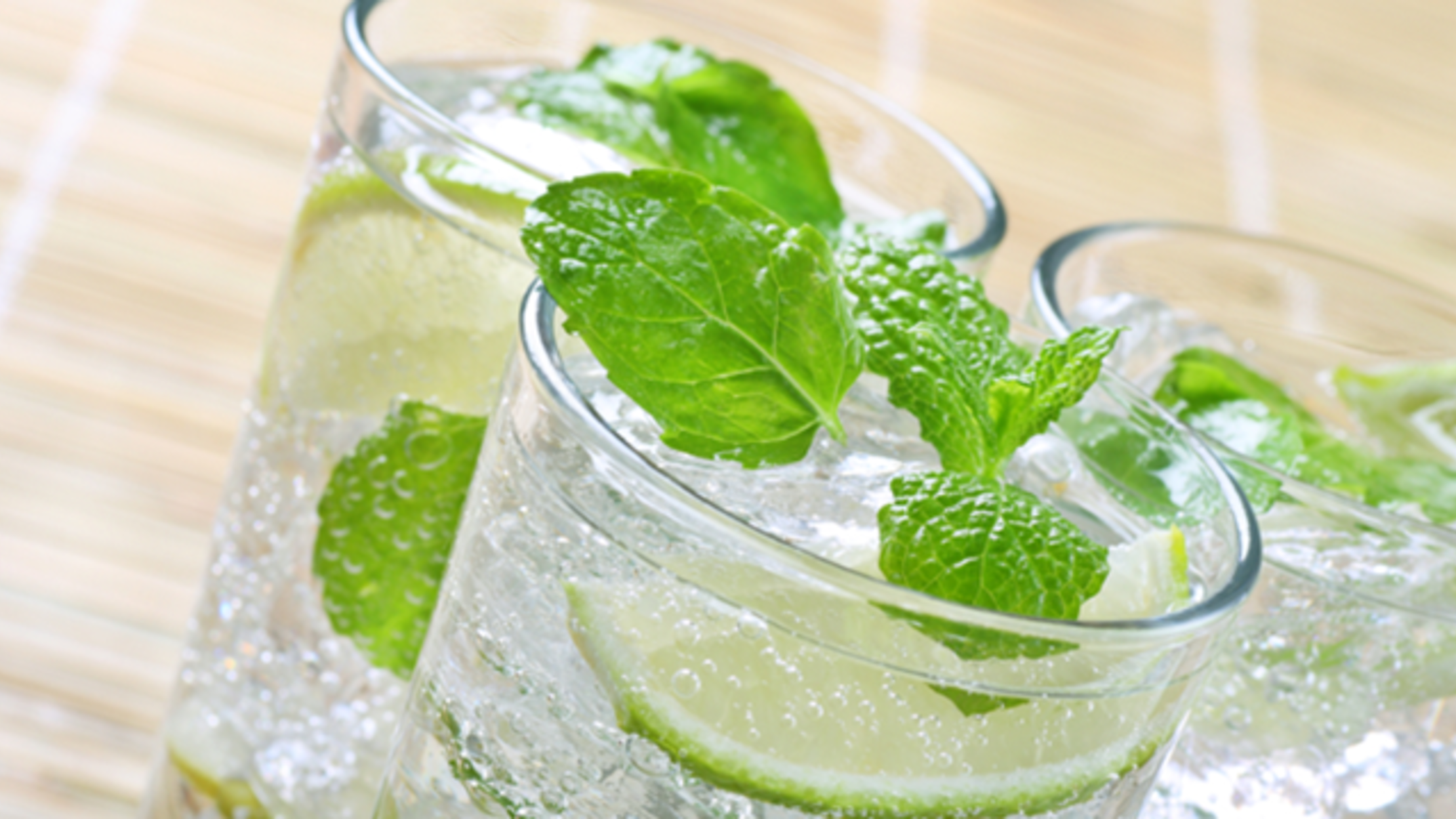 This Bartending App Will Help You Mix Drinks Like a Pro Mental Floss