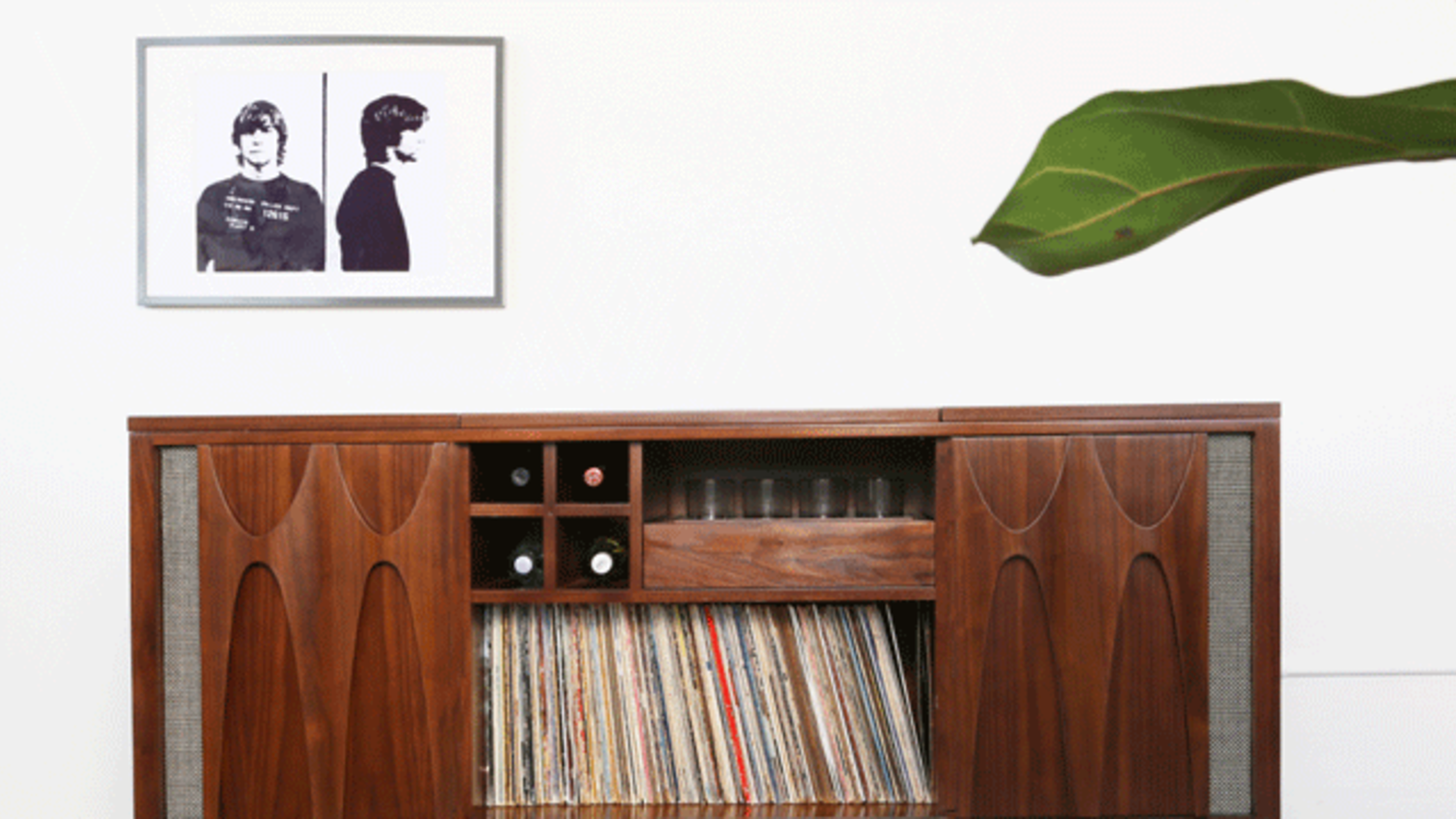 'Classic' Record Doubles as a Whiskey Bar Mental Floss