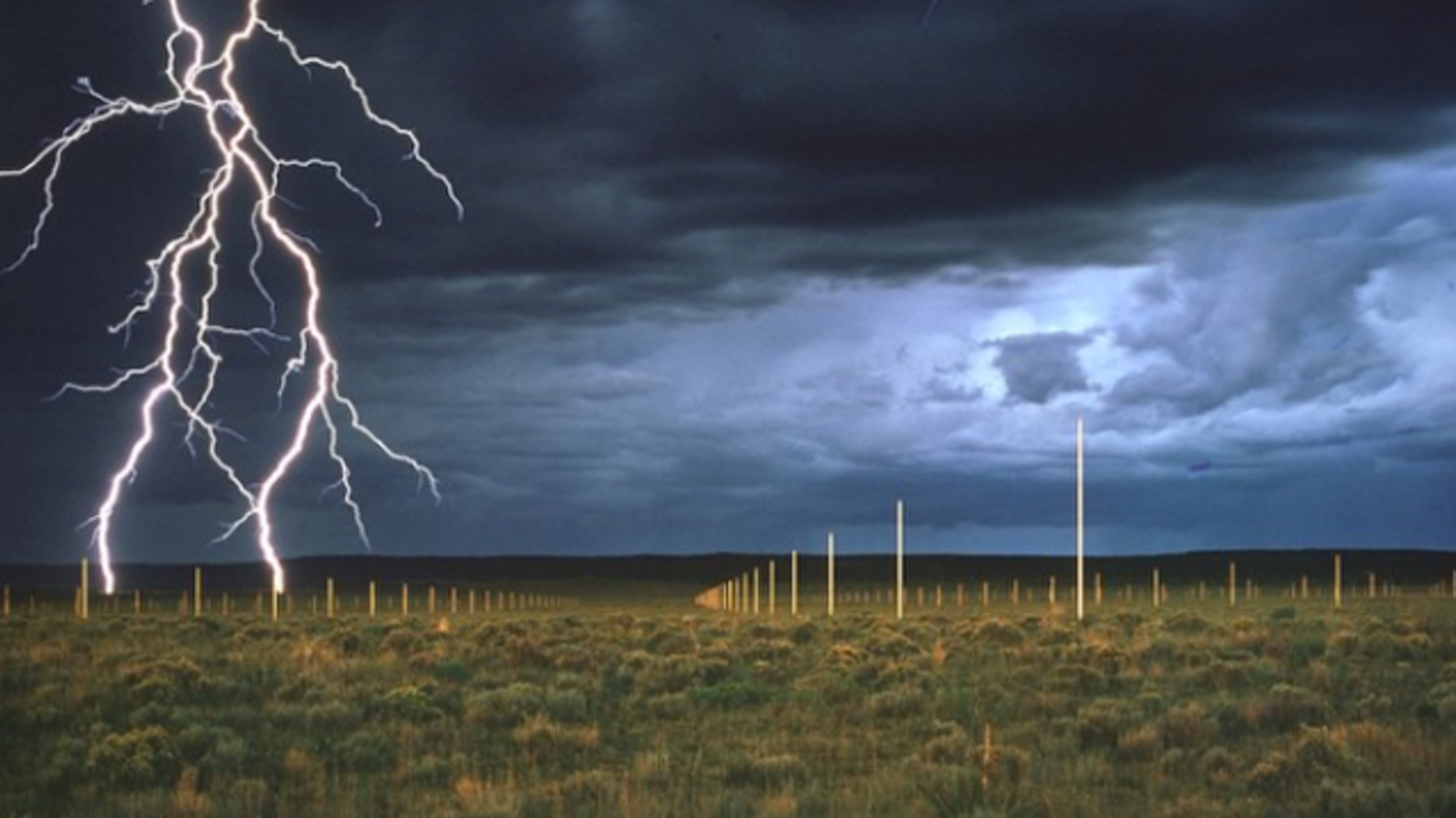 Spend the Night in a Massive 'Lightning Field' in the New Mexico Desert Mental Floss