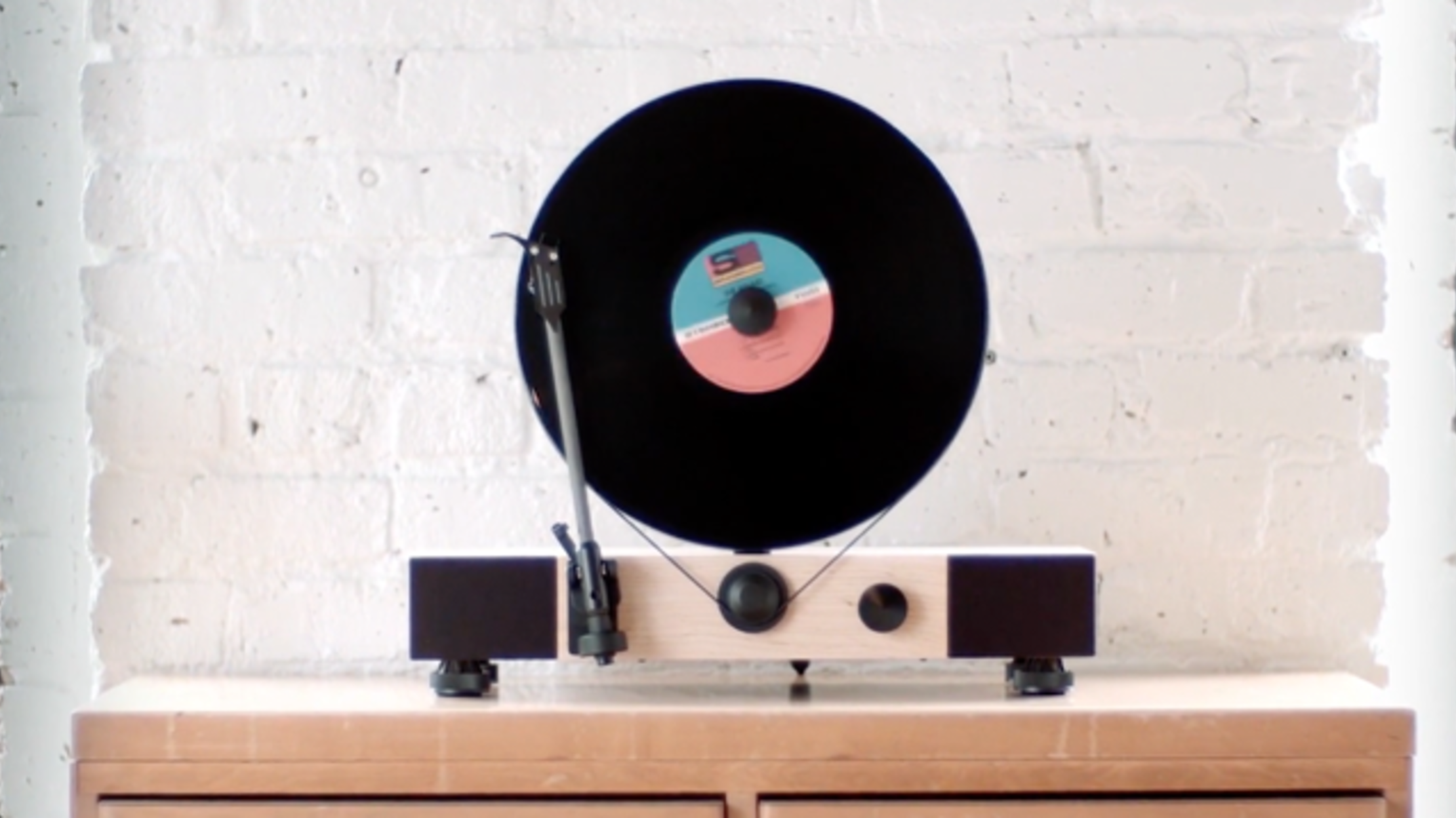 Vertical Turntable Puts a Fresh Spin on the Classic Record Player