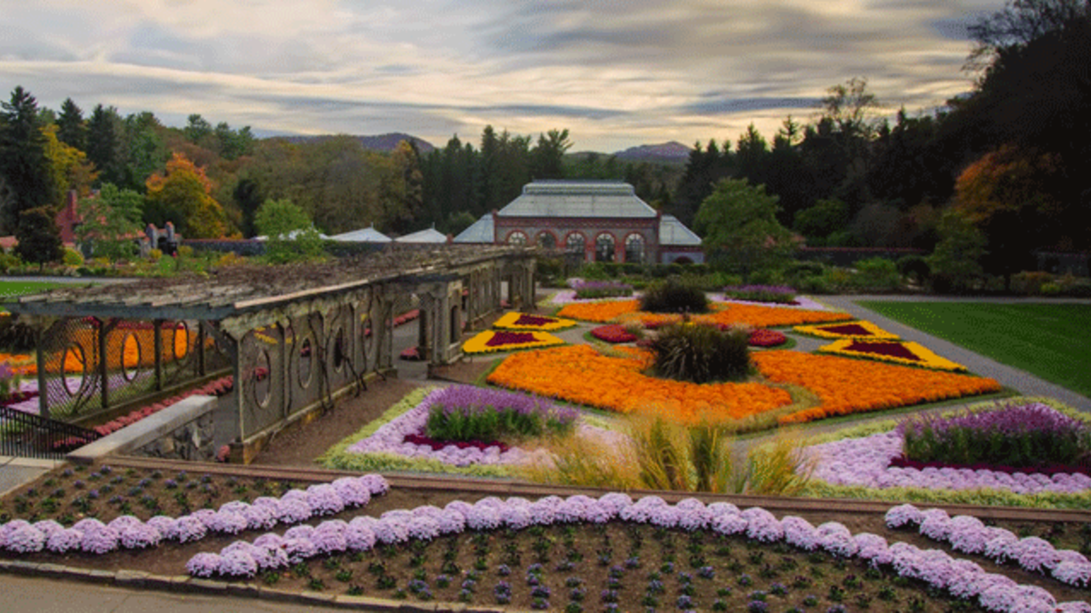 Watch a TimeLapse Video of the Changing Seasons at Biltmore Gardens